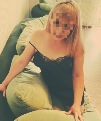 Азалия, 25 лет, 2 размер груди
